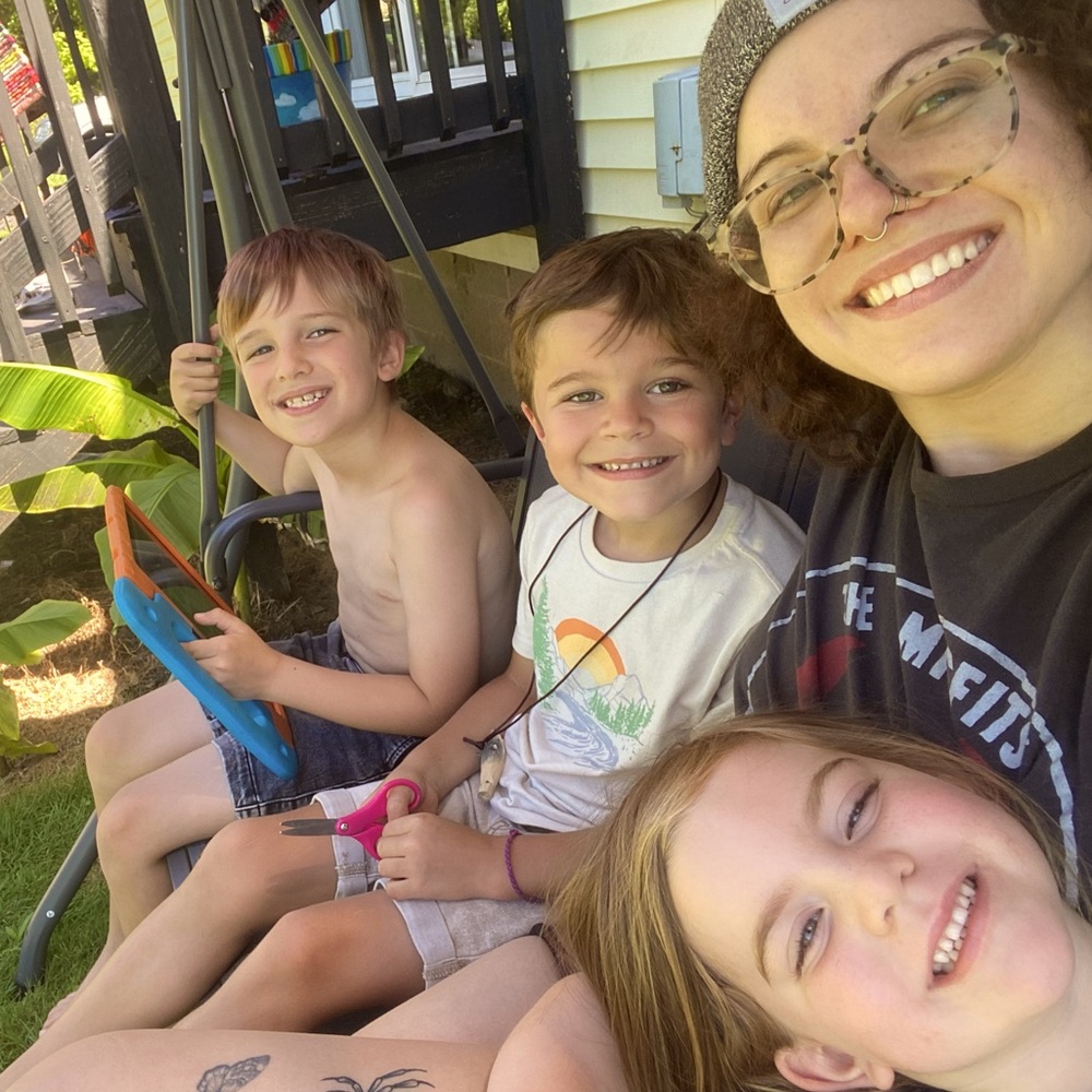 Meet your Posher, Emily